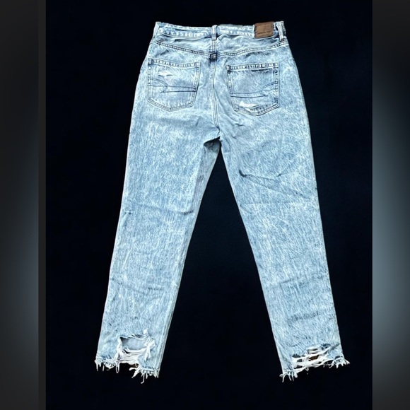 Ripped washed jeans - Picture 2 of 3